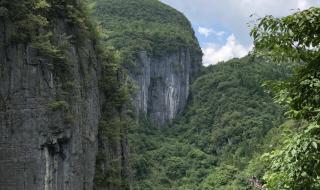 湖北省恩施土家族苗族自治州